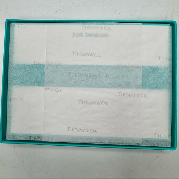 Rare NWT TIFFANY & CO. “Tiffany T” Assorted Note Cards Set of 10 New In Box - Picture 3 of 12